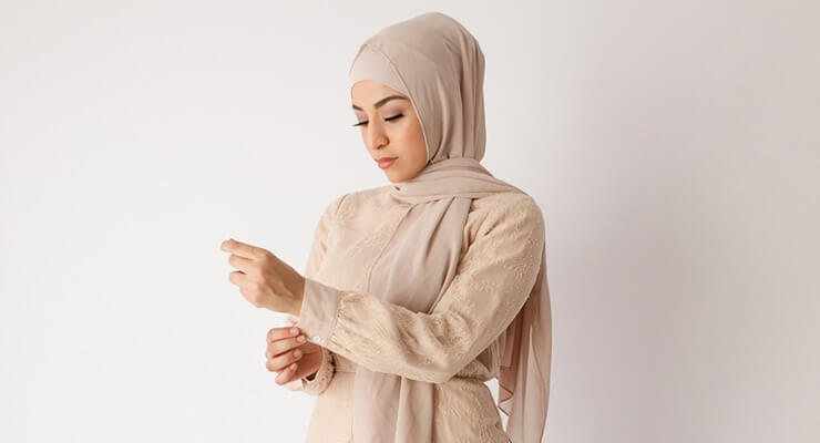 Baju Terbaru 2021 Wanita Hijab