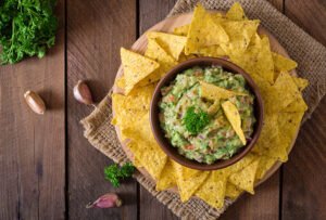 Tortilla Nachos dengan Salsa Segar
