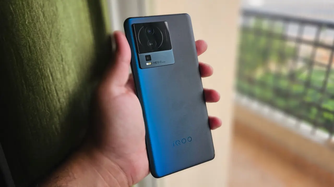 iQOO Neo 7