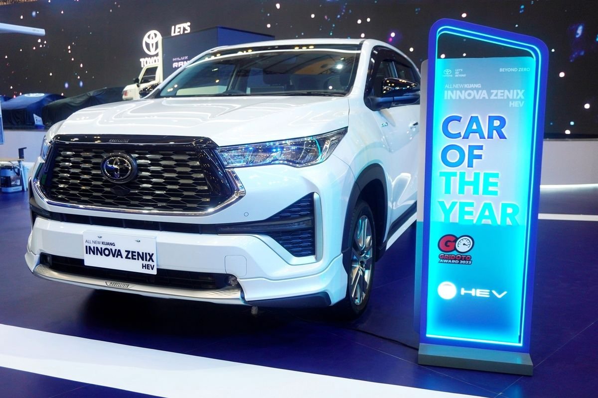 Perawatan Mobil Hybrid