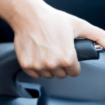 https://www.bataviase.co.id/Jangan Gunakan Rem Tangan Setelah Mobil Kena Hujan/