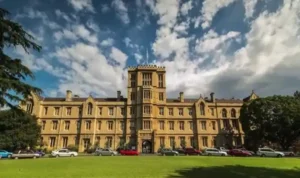 Universitas di Melbourne, Pusat Pendidikan Berkualitas Dunia