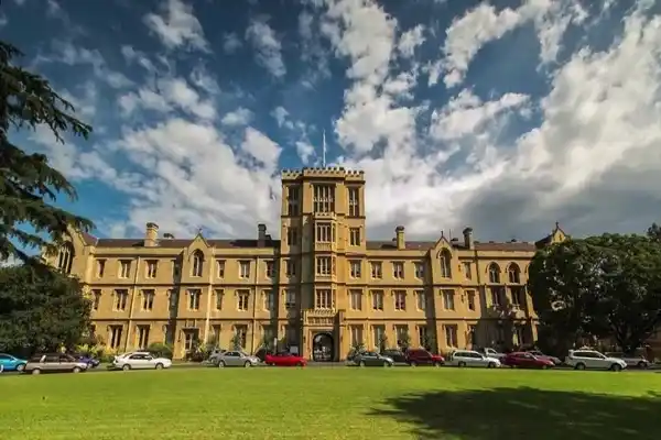 Universitas di Melbourne, Pusat Pendidikan Berkualitas Dunia