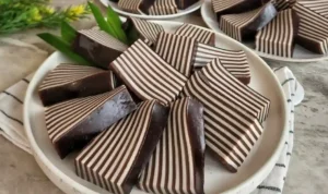 Tips Membuat Kue Lapis, Rahasia Lembut dan Cantik di Setiap Lapisan
