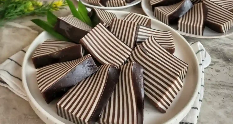Tips Membuat Kue Lapis, Rahasia Lembut dan Cantik di Setiap Lapisan