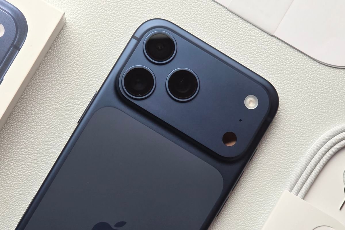 iPhone 18